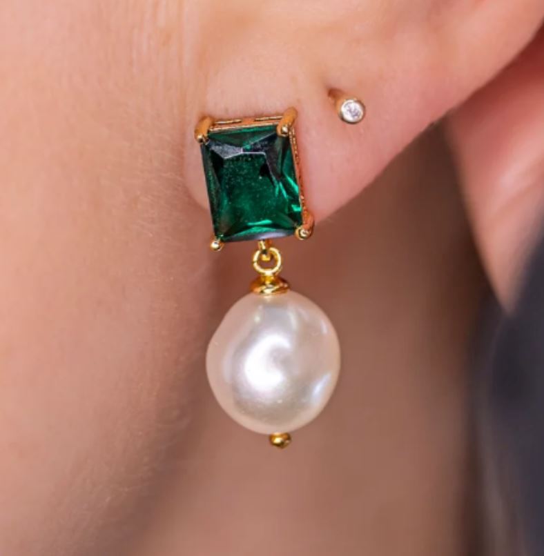 Alluring Emerald Green and Pearl Drop Earrings Sybella 