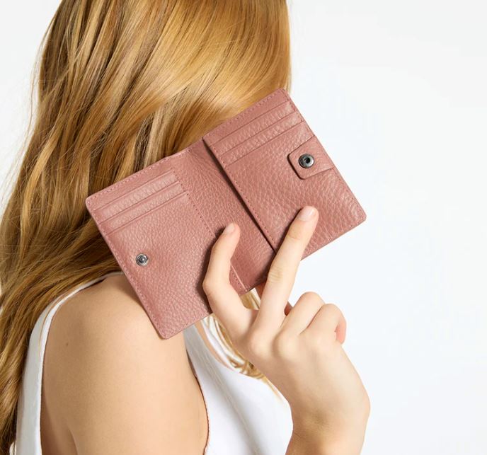 'Easy Does It' Leather Wallet Wallet Status Anxiety 