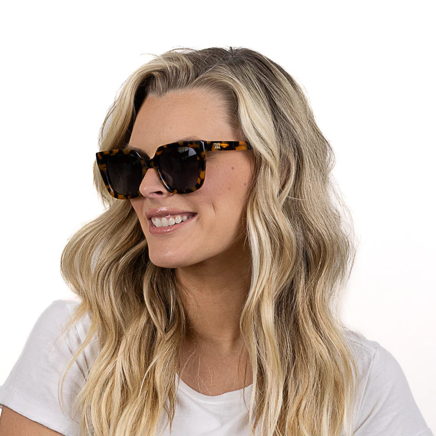 Harper Honey Tort Sunglasses Glasses Soek 