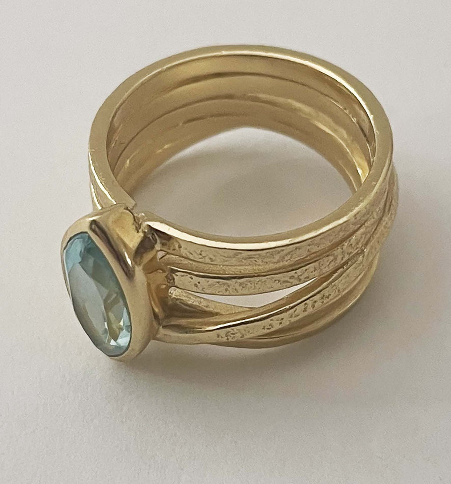 Mesmerising Gemstone Ring Ring Gems and Craft 