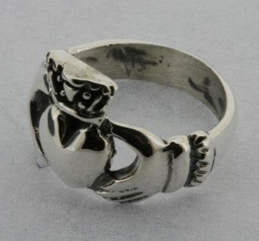 Mexican Heart Hands Ring Makers & Providers 7 