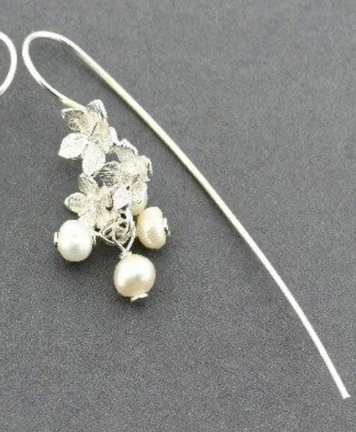 Mexican Pearl Verbena Earrings Earrings Makers & Providers 