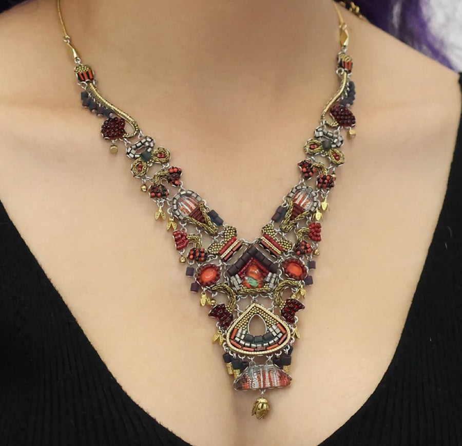 Noble Wine Crimson Necklace Necklace Ayala Bar 