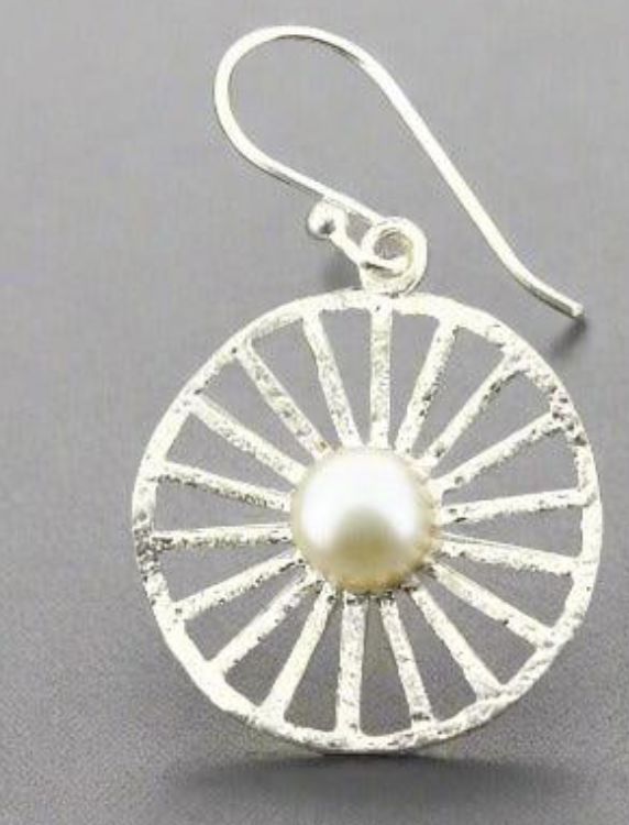 Silver Wheel & Pearl Earrings Earrings Makers & Providers 