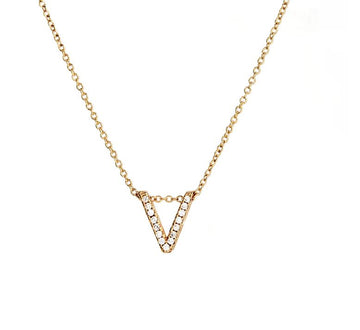 V Initial Gold Necklace Sybella 