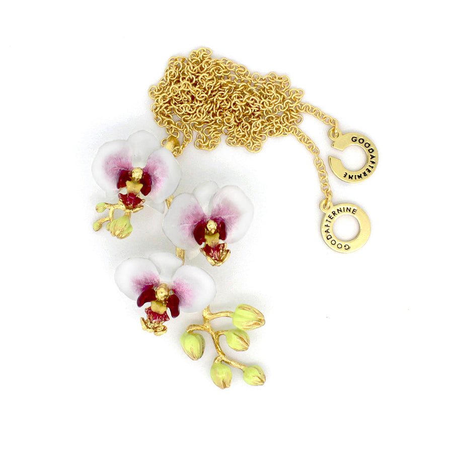 Phalaen, White Necklace Good After Nine TH 